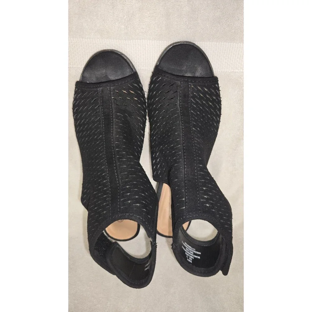 Massini Womens Black Peep-Toe Ankle Booties Size 7.5 EUC